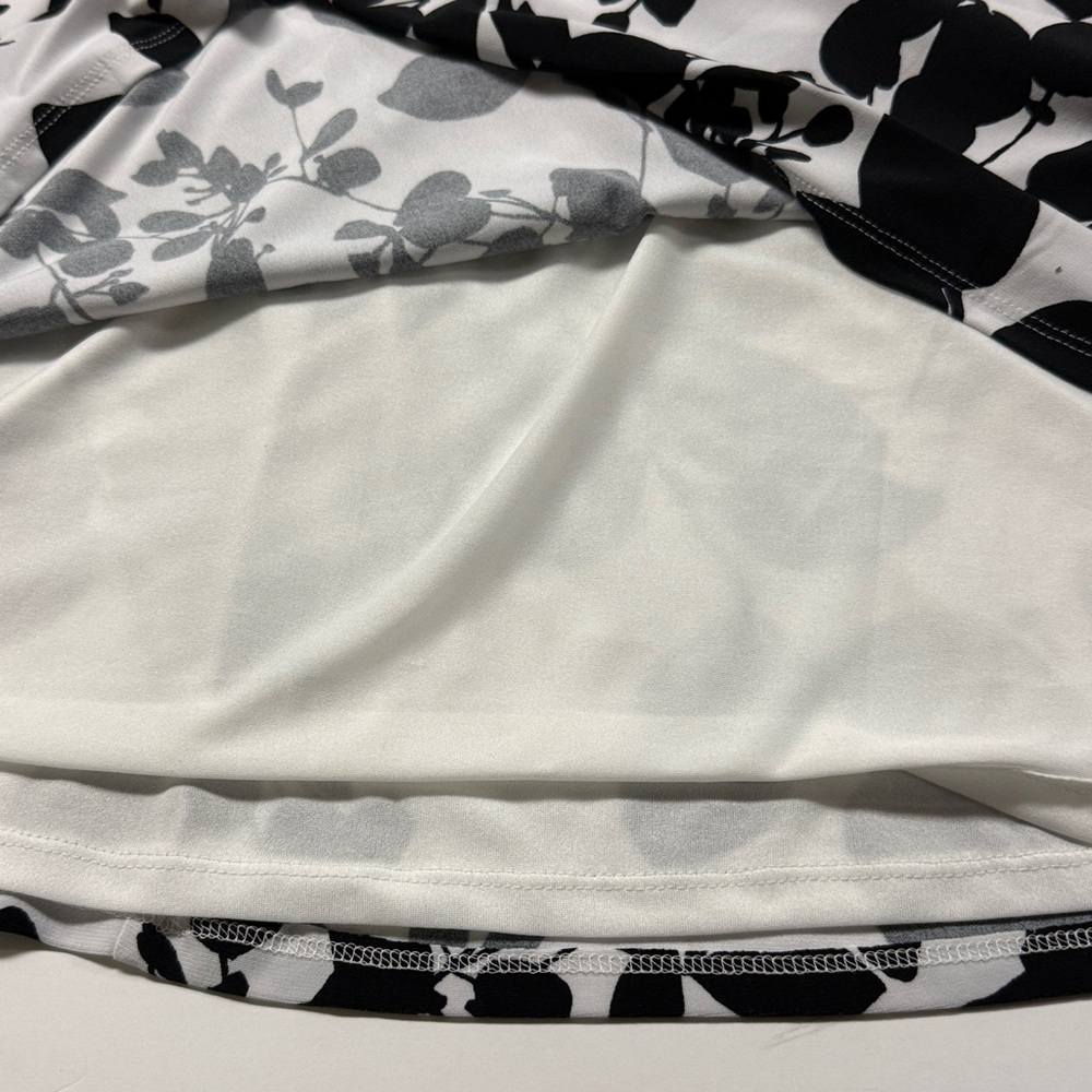 Anne Klein Monochrome Leaf Pattern Dress - Picture 7 of 8